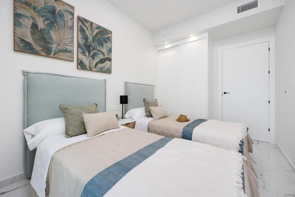 2 bed apartment in San Miguel de Salinas