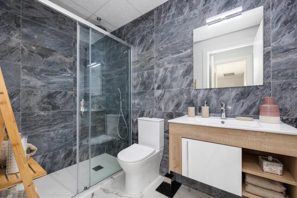 2 bed apartment in San Miguel de Salinas