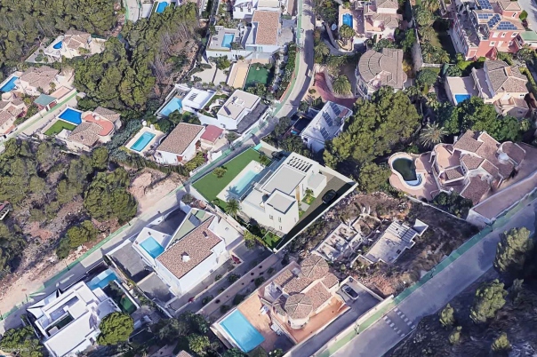 5 bed villa in Altea