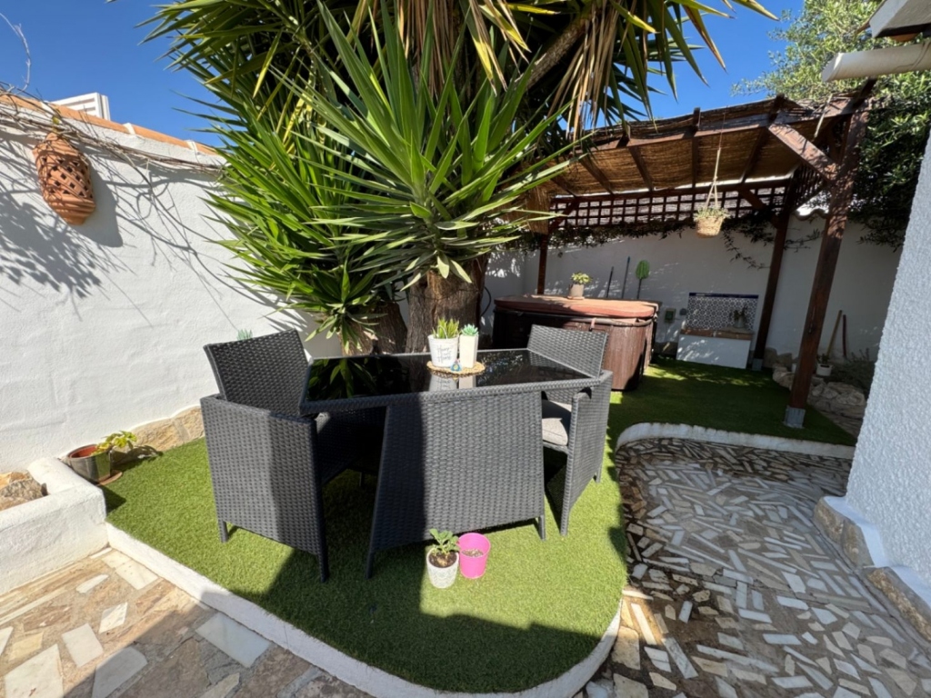 2 bed villa in Moraira