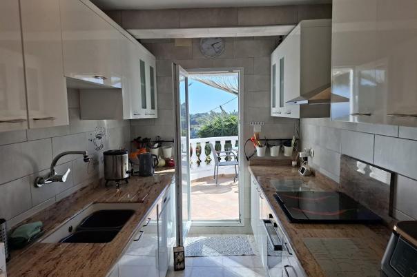 5 bed villas in Benissa