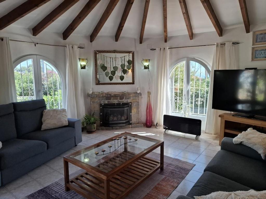 5 bed villas in Benissa