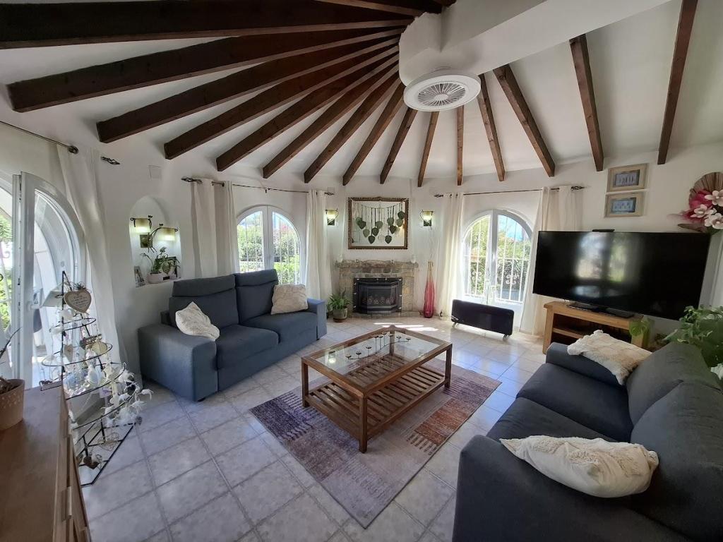 5 bed villas in Benissa