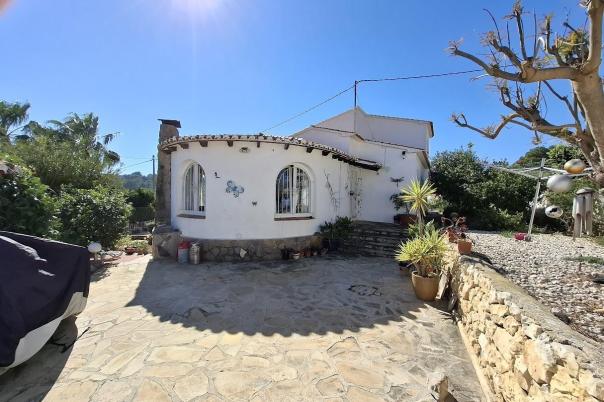 5 bed villas in Benissa