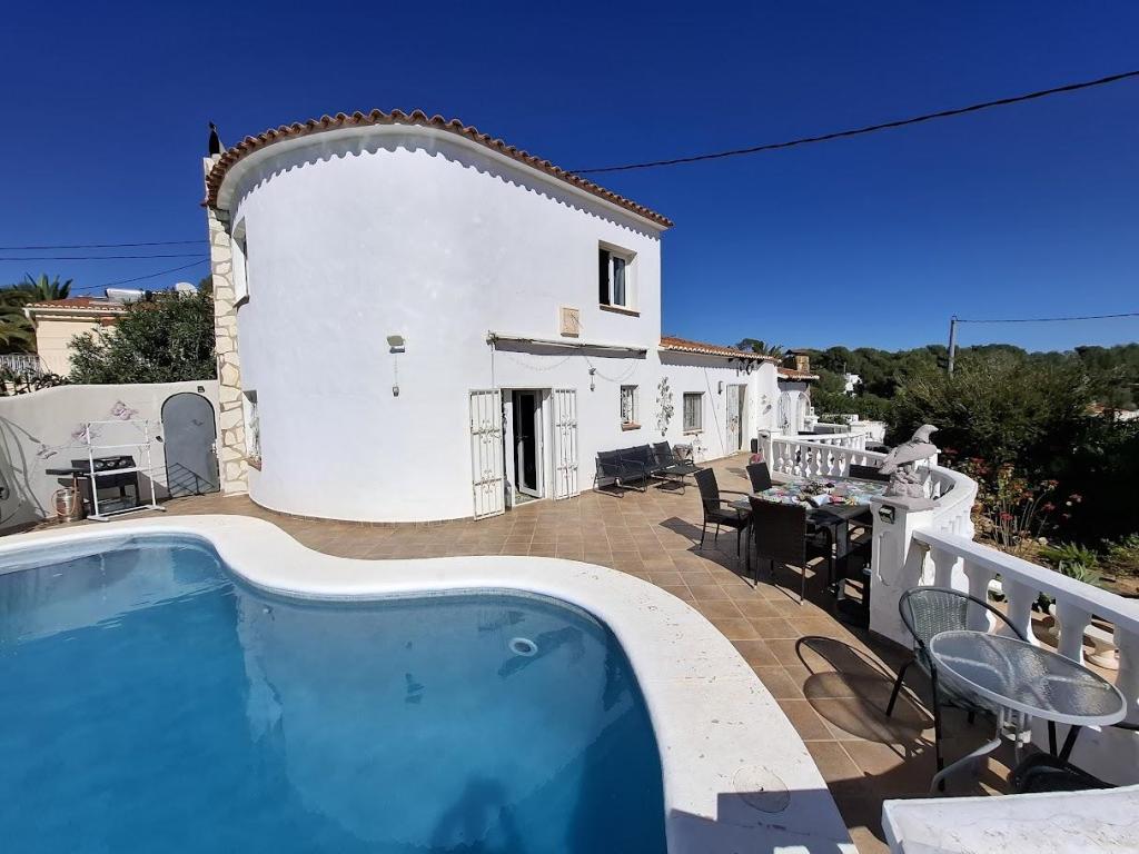 5 bed villas in Benissa