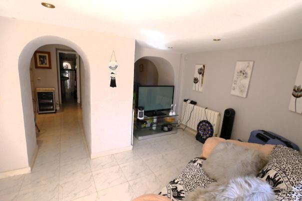 5 bed villas in Benissa