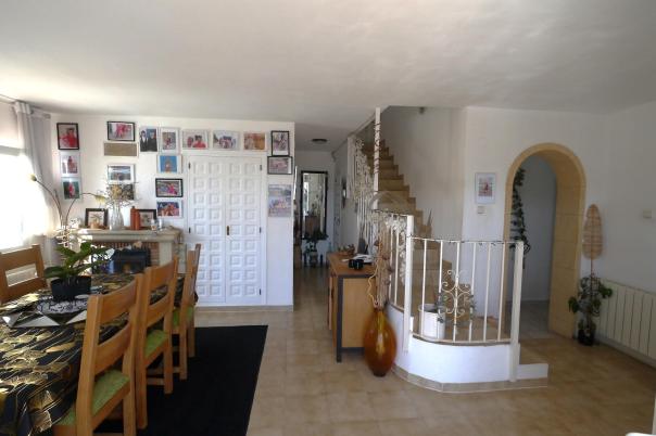 5 bed villas in Benissa