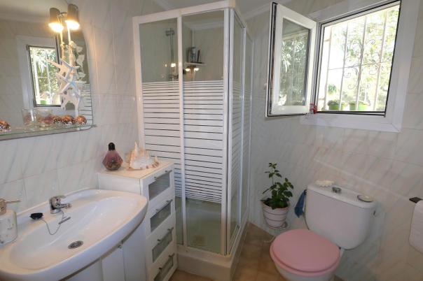 5 bed villas in Benissa