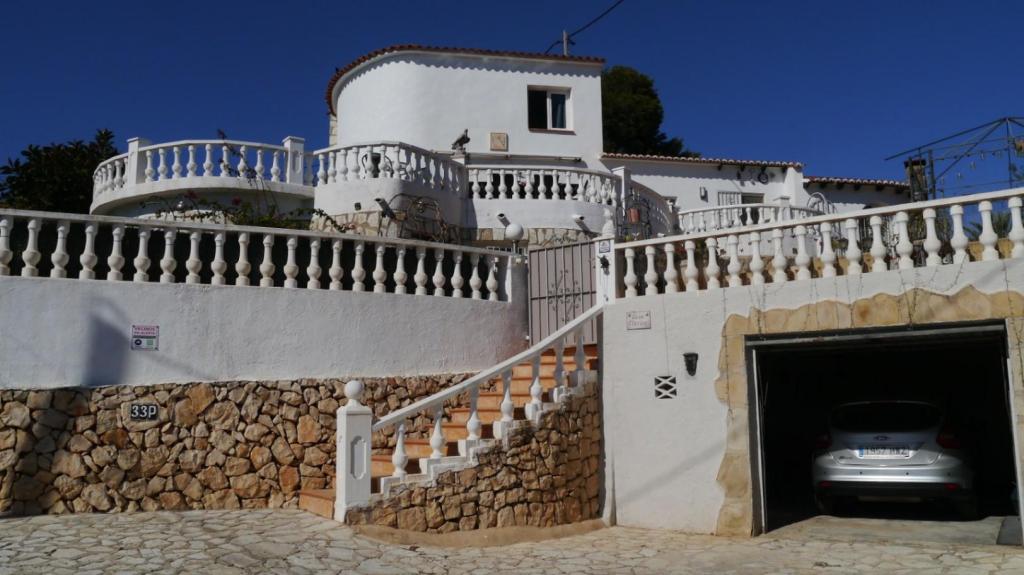 5 bed villas in Benissa