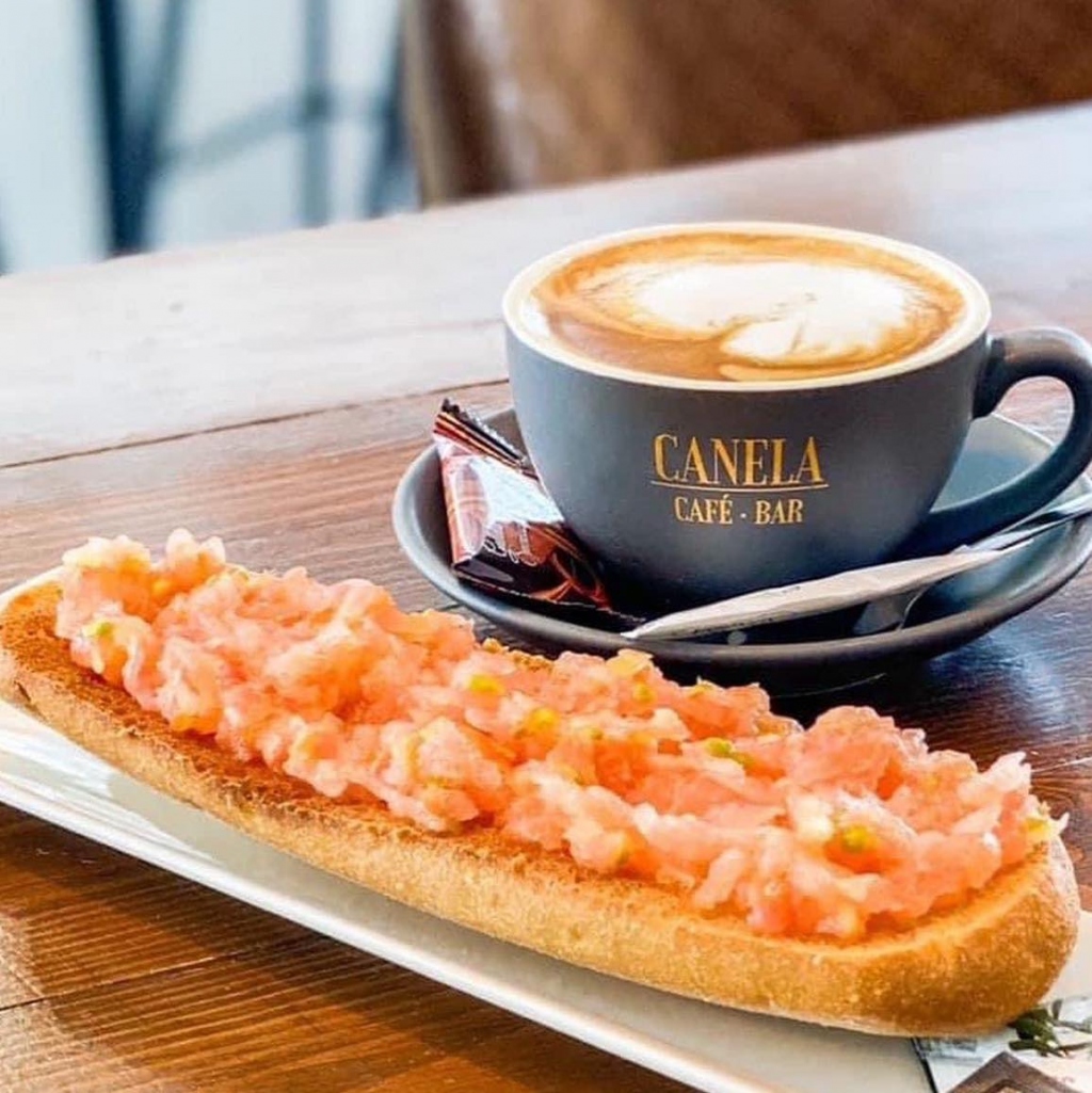 Canela Bar