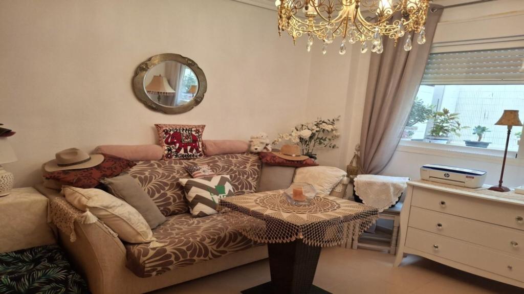 2 bed apartment in Teulada