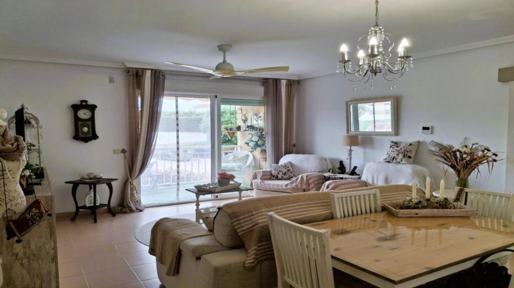 2 bed apartment in Teulada