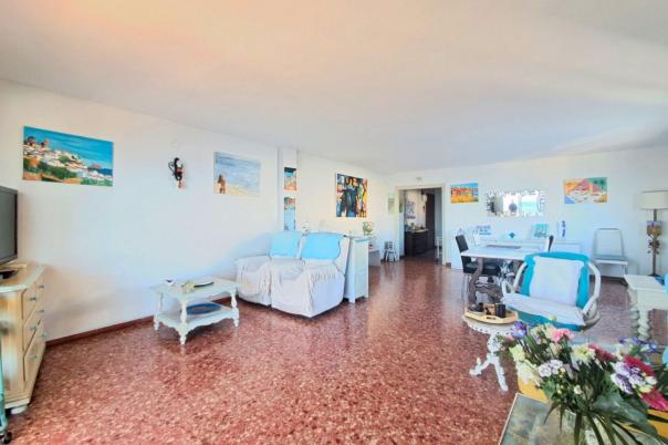 3 bed apartment in Altea