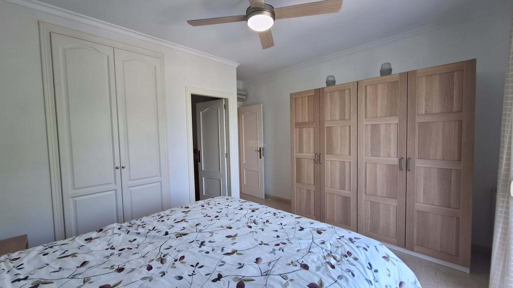 5 bed villa in Orba
