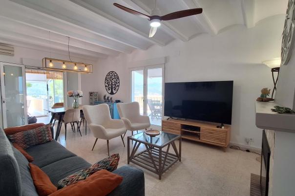 5 bed villa in Orba