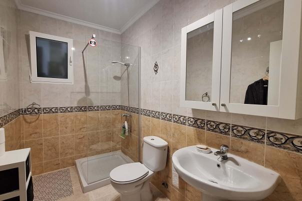 5 bed villa in Orba