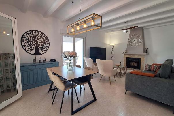 5 bed villa in Orba