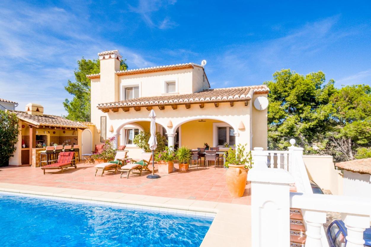 4 bed villas in Benissa