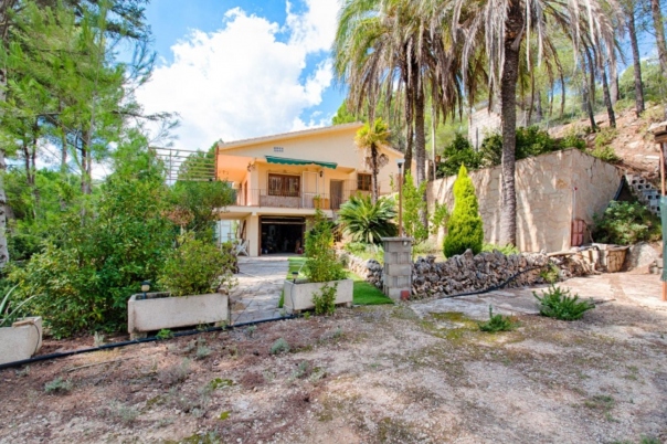 4 bed finca in Muro d'Alcoi