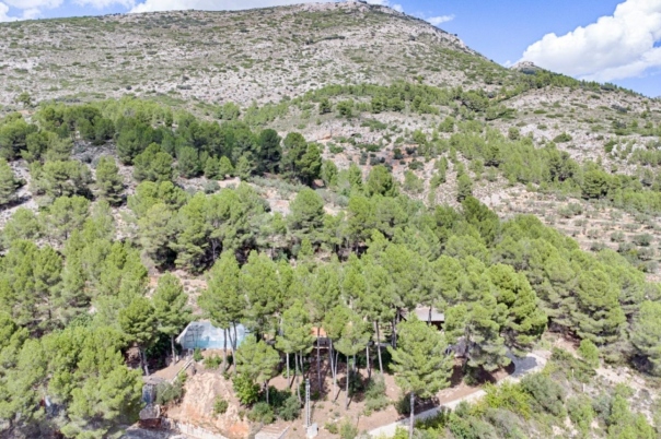 4 bed finca in Muro d'Alcoi