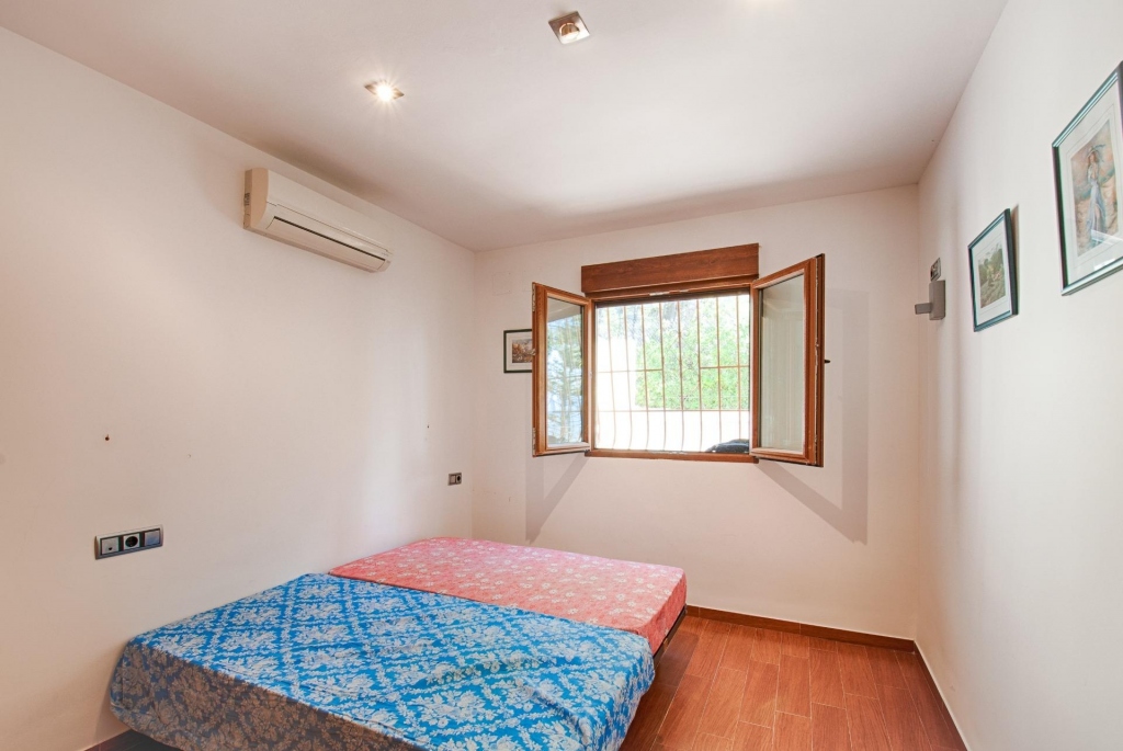 4 bed finca in Muro d'Alcoi
