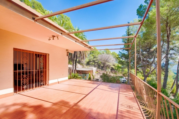 4 bed finca in Muro d'Alcoi