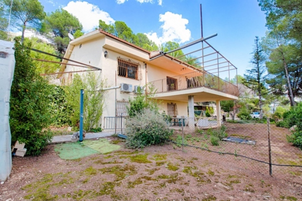 4 bed finca in Muro d'Alcoi