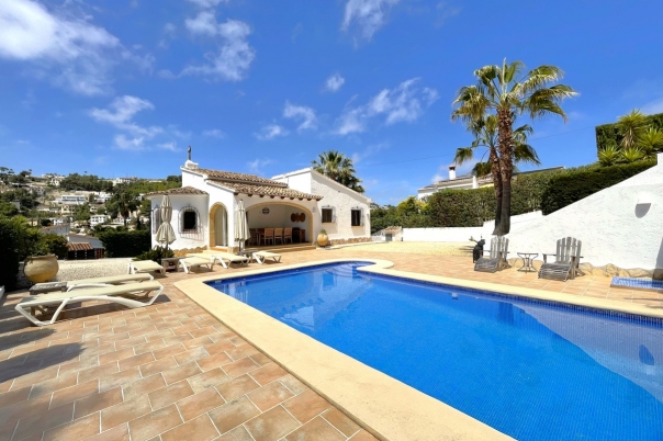 4 bed villa in Benissa