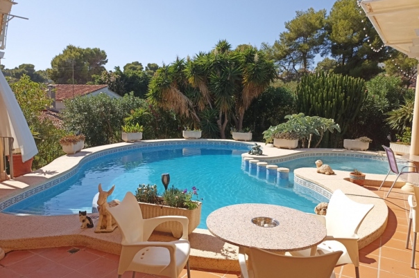 2 bed commercial_premises in Moraira