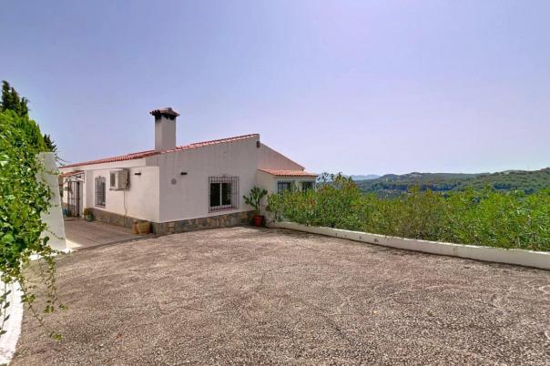 3 bed villa in Callosa de Ensarriá