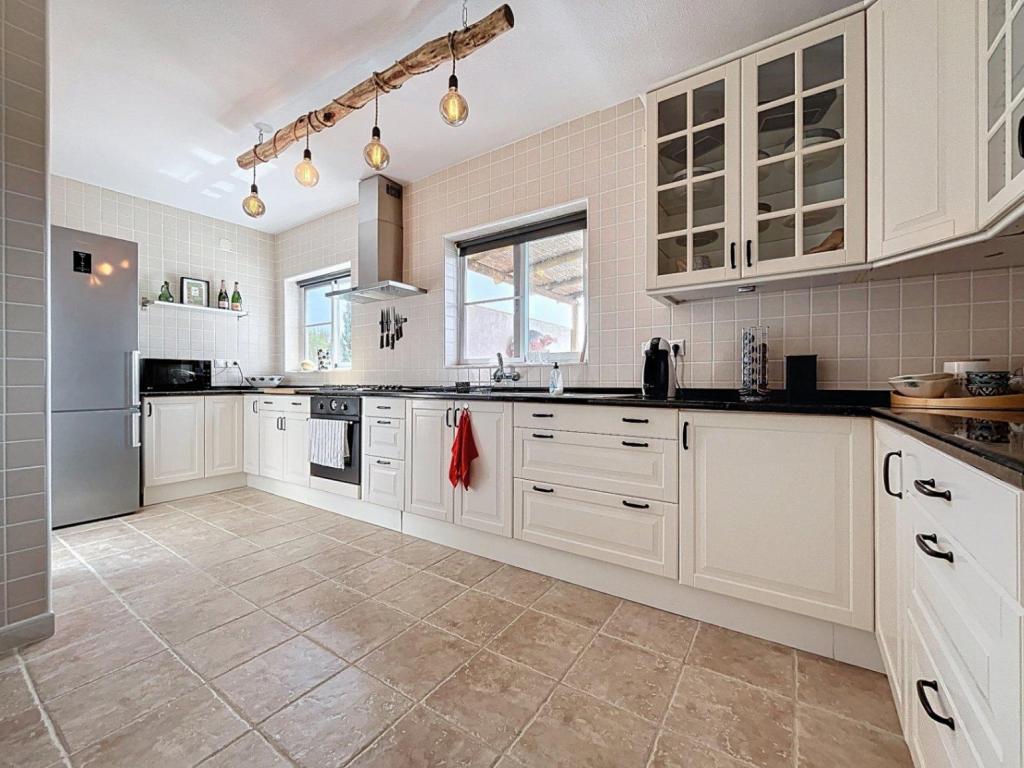 3 bed villa in Callosa de Ensarriá