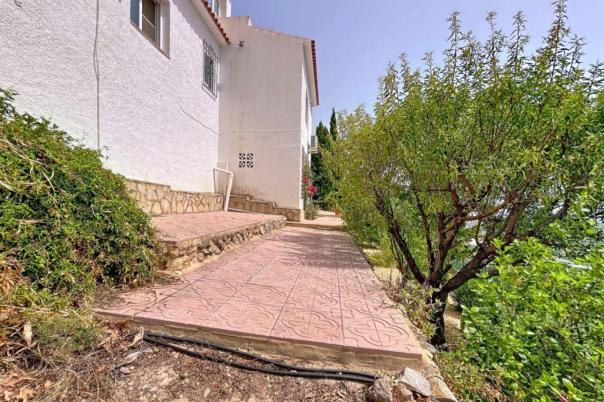 3 bed villa in Callosa de Ensarriá