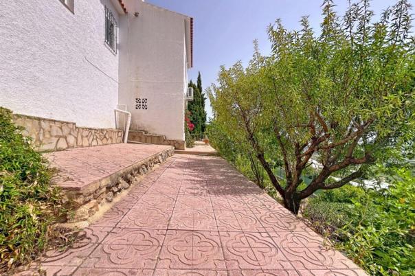 3 bed villa in Callosa de Ensarriá