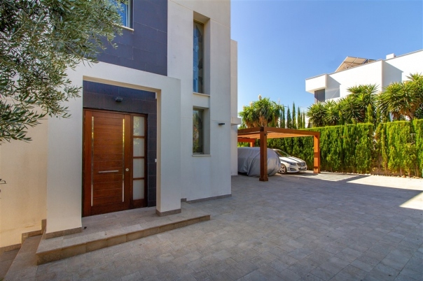 4 bed villa in Calpe