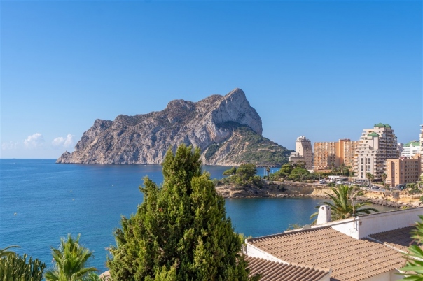 4 bed villa in Calpe