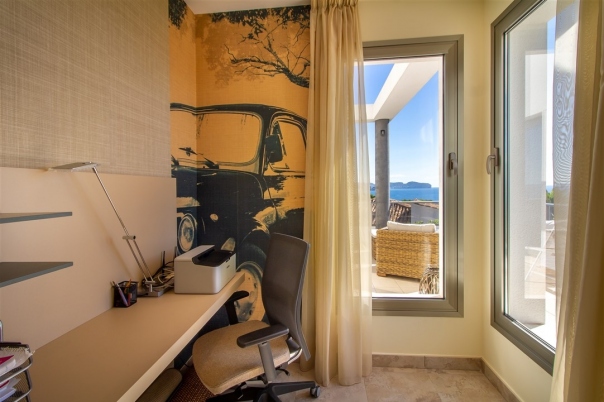4 bed villa in Calpe