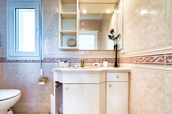 6 bed villa in Altea