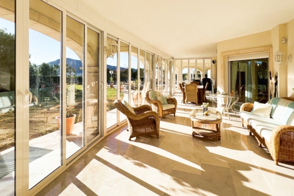 6 bed villa in Altea