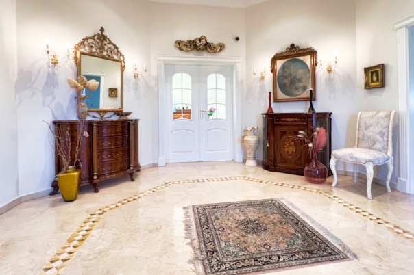 6 bed villa in Altea