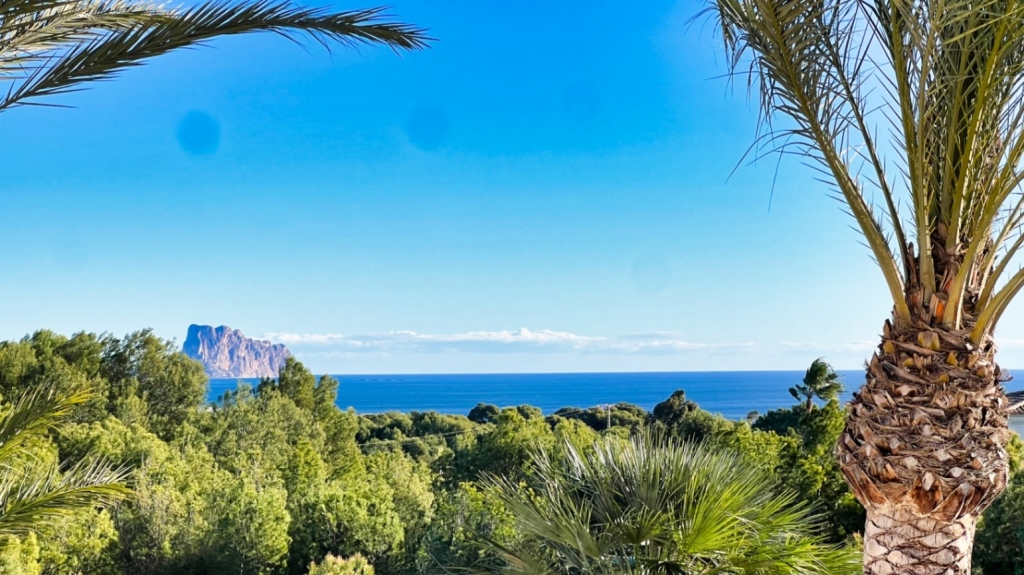 6 bed villa in Altea