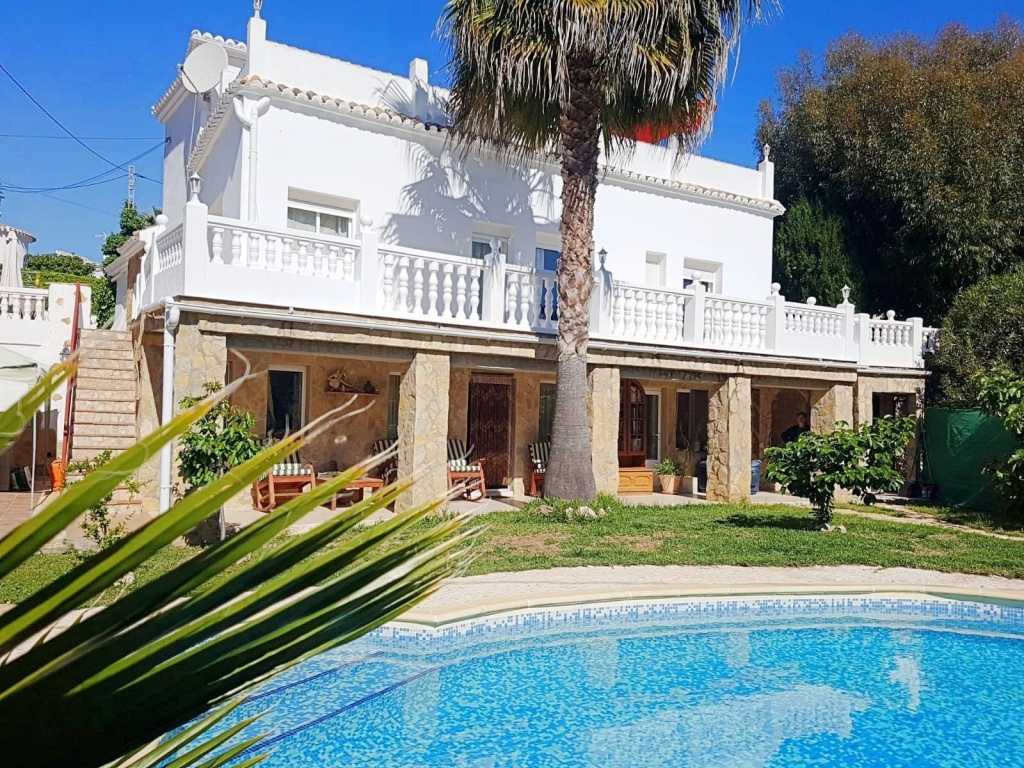 9 bed villa in Javea