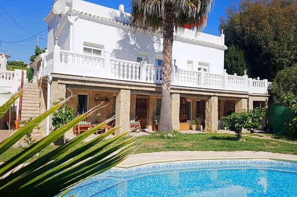 9 bed villa in Javea