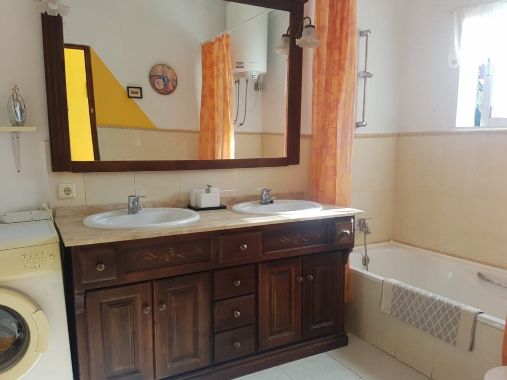 9 bed villa in Javea