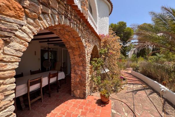 6 bed villa in Benissa
