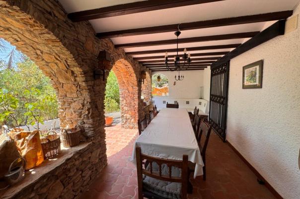 6 bed villa in Benissa