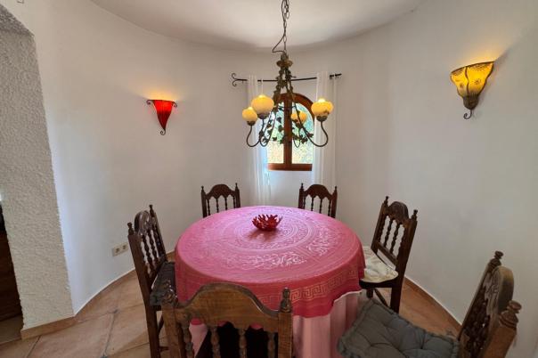 6 bed villa in Benissa