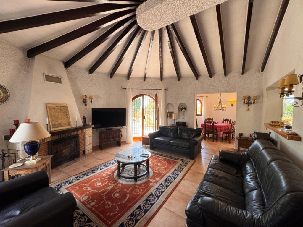 6 bed villa in Benissa