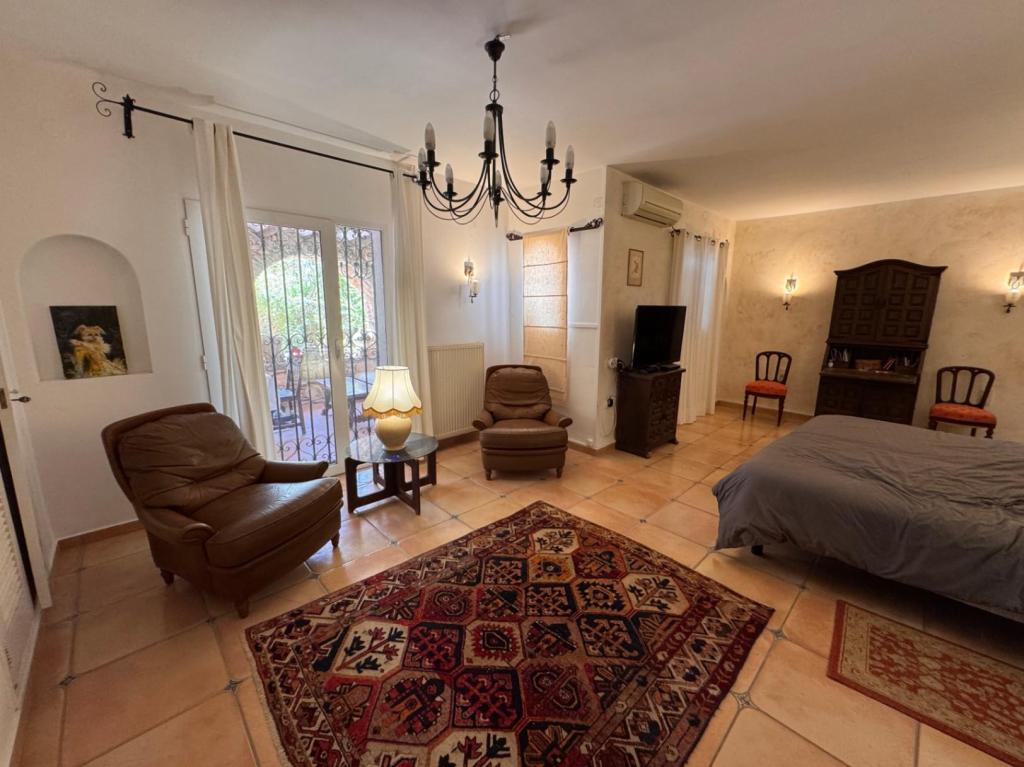 6 bed villa in Benissa