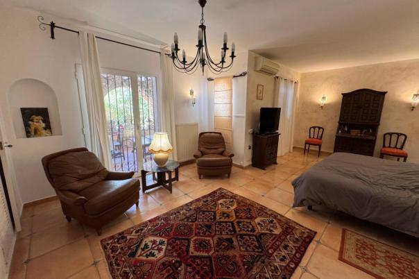 6 bed villa in Benissa