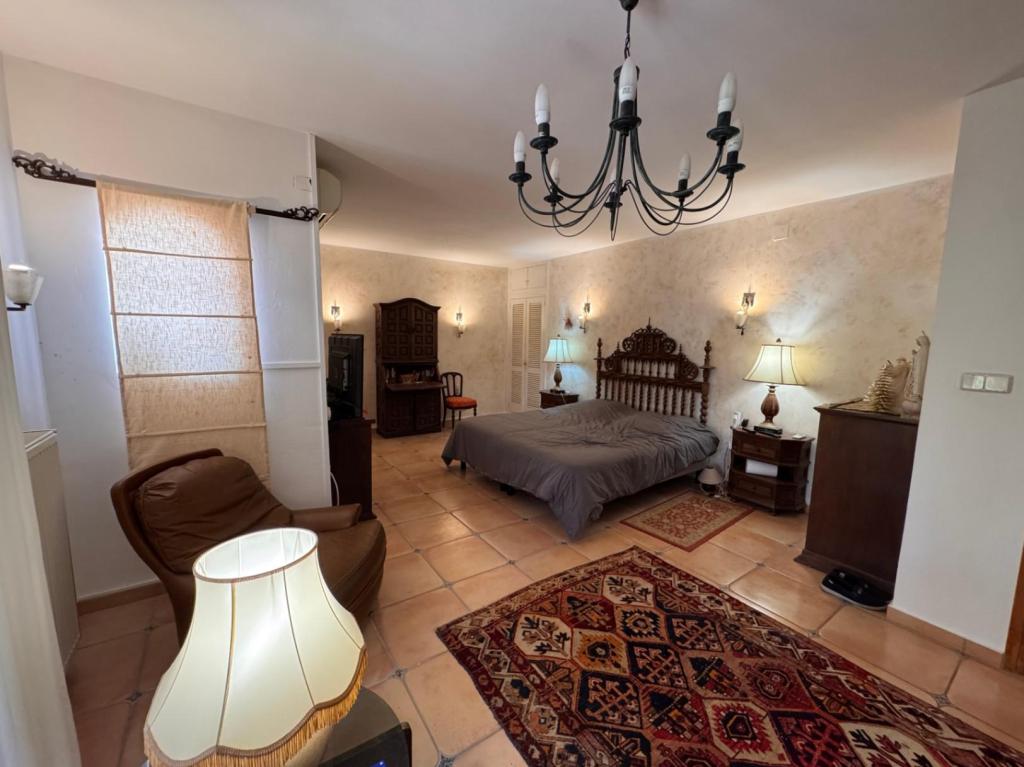 6 bed villa in Benissa